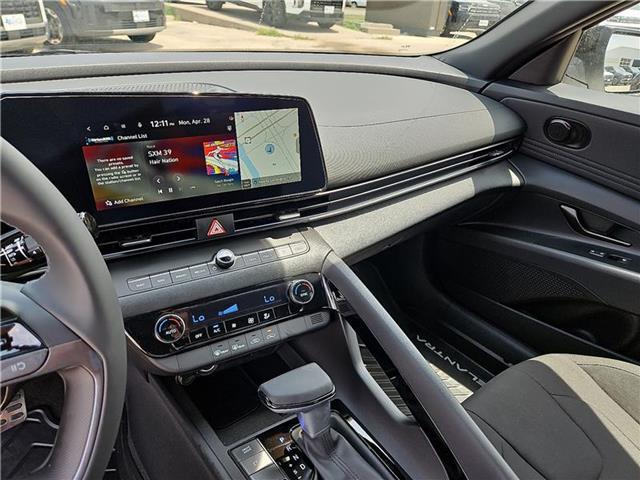 2025 Hyundai Elantra Blue - Photo 15