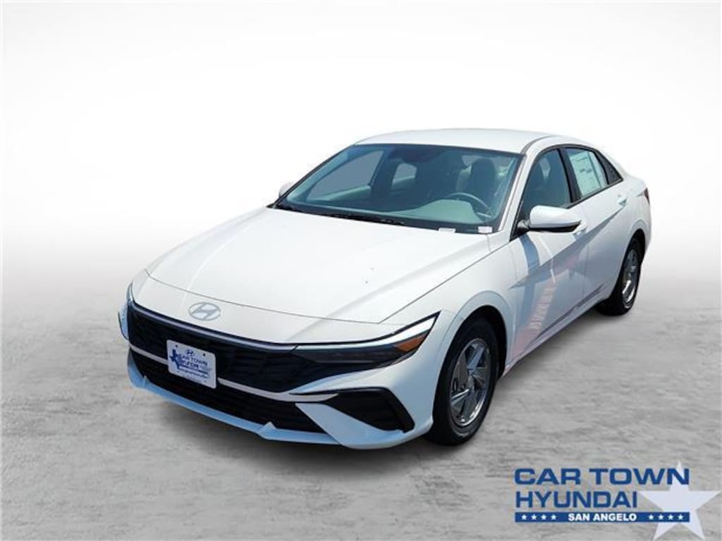 New 2026 Hyundai Elantra SE Sedan