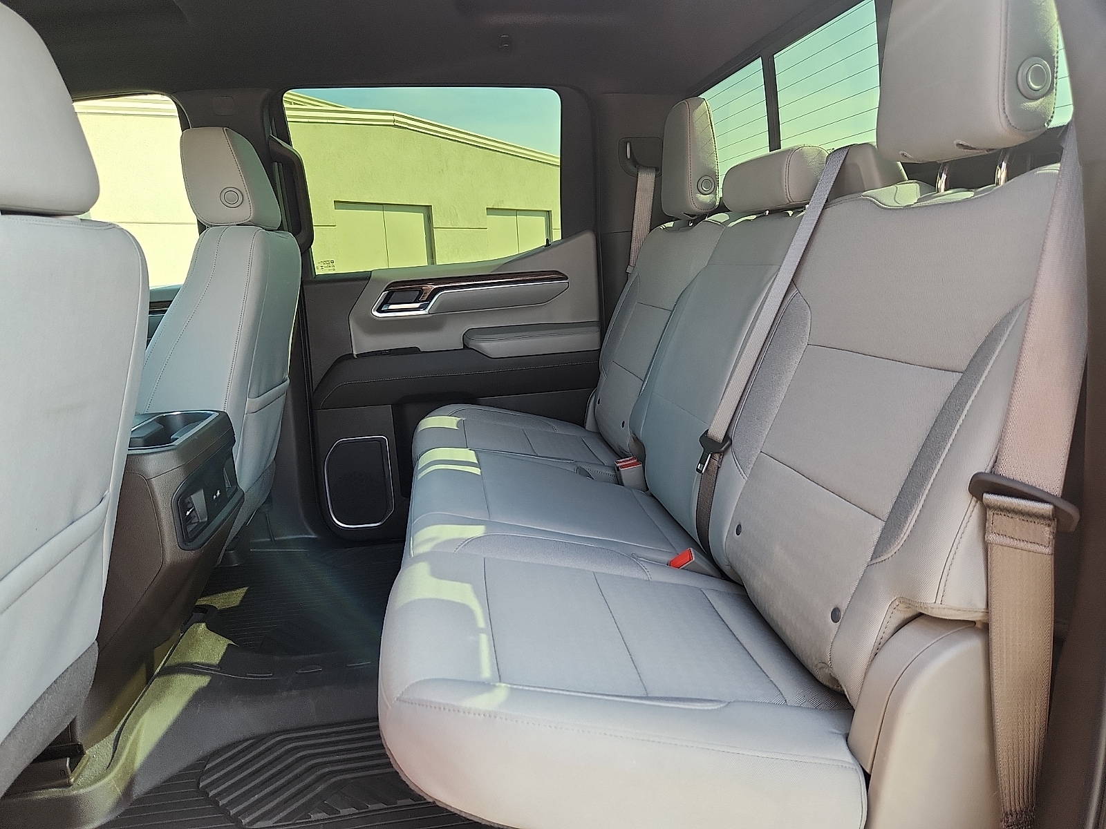 2024 Chevrolet Silverado 1500 LT Trail Boss - Photo 8