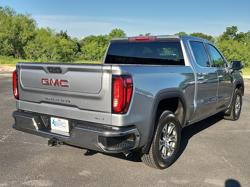 Used 2024 GMC Sierra 1500 SLT 4x2 Crew Cab 5.75 ft. box 147.4 in. WB