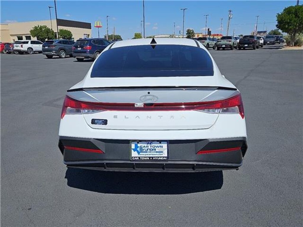 New 2025 Hyundai Elantra SEL Sport Sedan