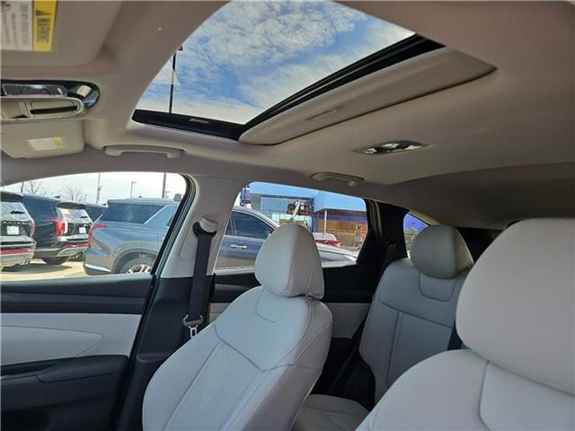 2025 Hyundai Tucson SEL Convenience - Photo 11