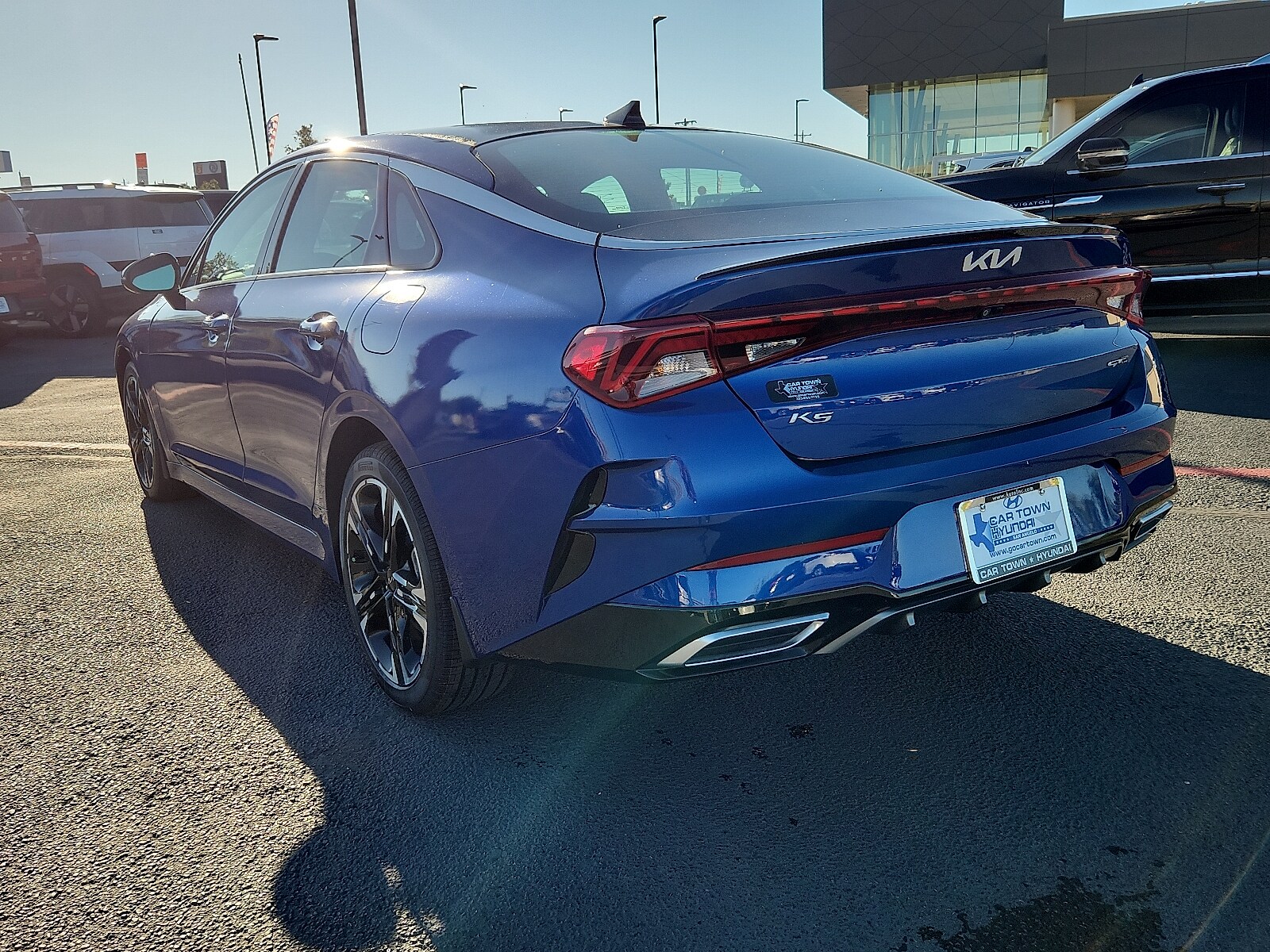 2022 Kia K5 GT-Line photo 3