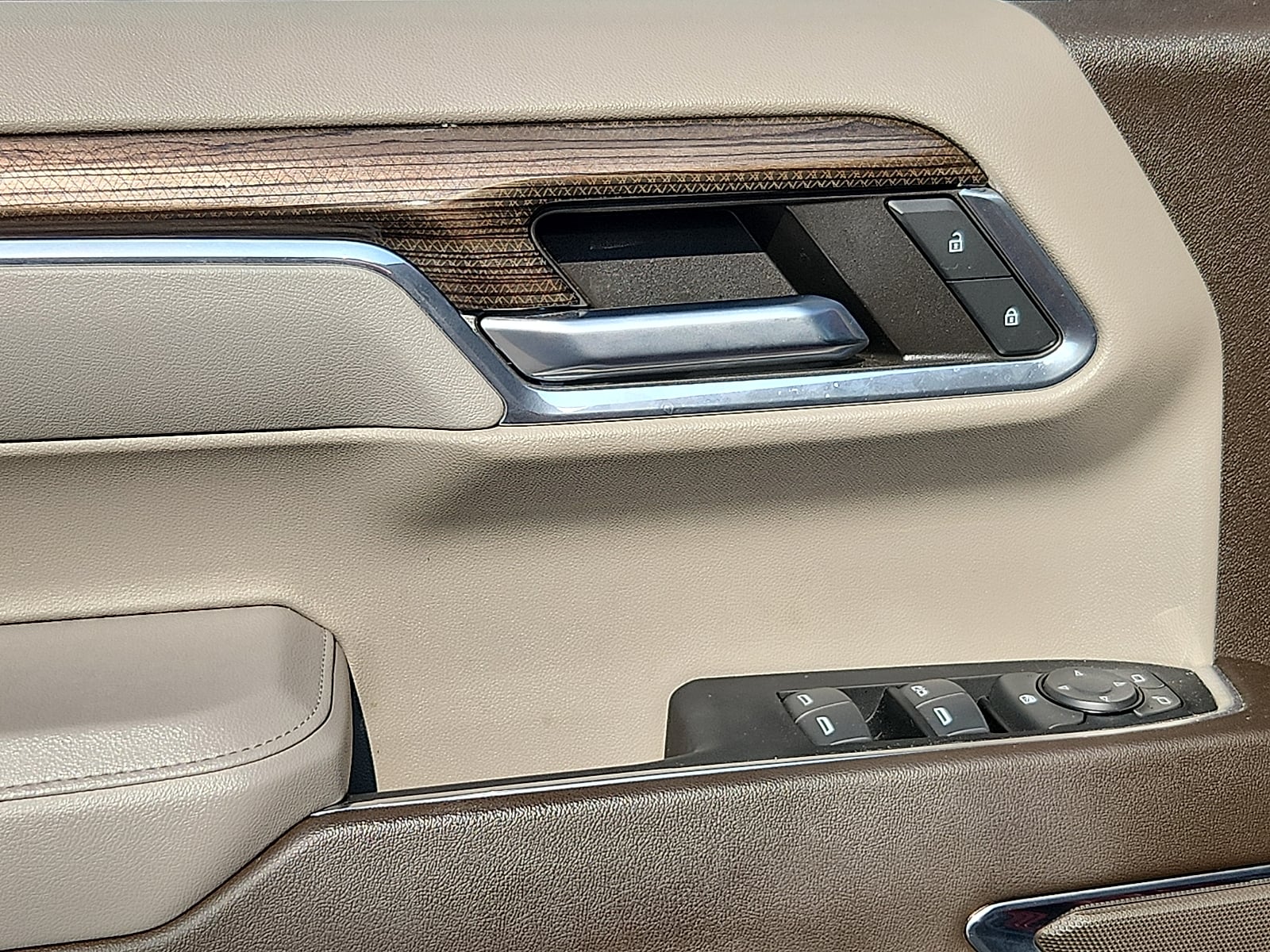 2024 Chevrolet Silverado 1500 LT Trail Boss - Photo 11