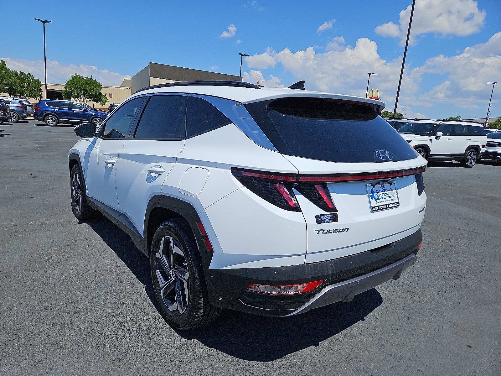 2023 Hyundai Tucson Hybrid Limited photo 3