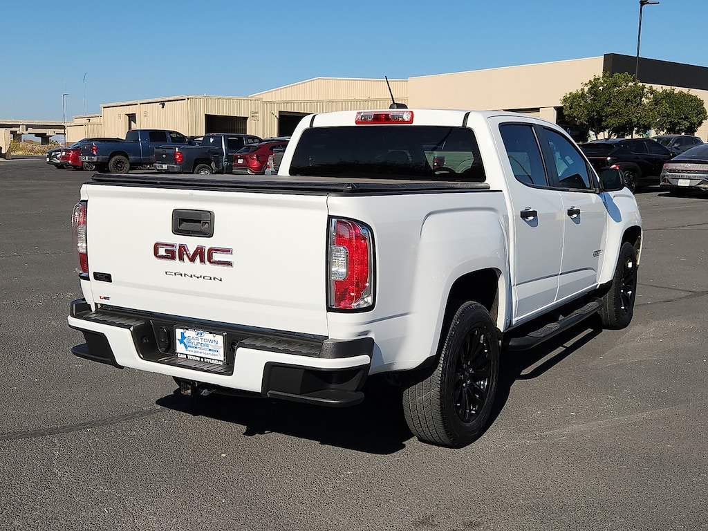 Used 2021 GMC Canyon Elevation Standard 4x2 Crew Cab 5 ft. box 128.3 in