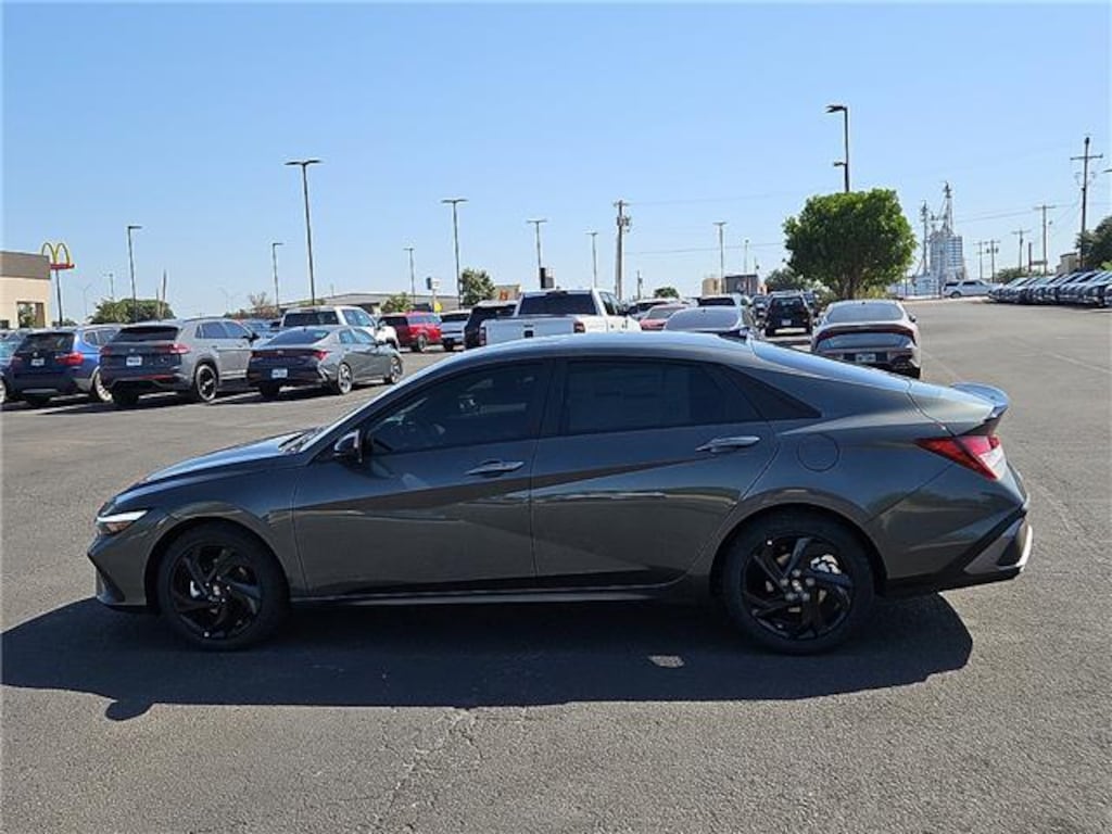 New 2026 Hyundai Elantra SEL Sport Sedan