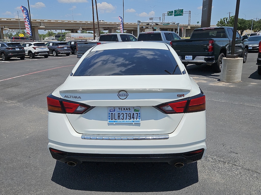 Used 2023 Nissan Altima 2.5 SR