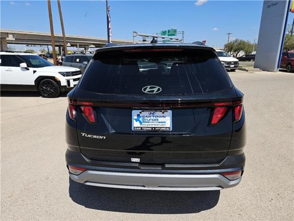 New 2025 Hyundai Tucson SEL SUV