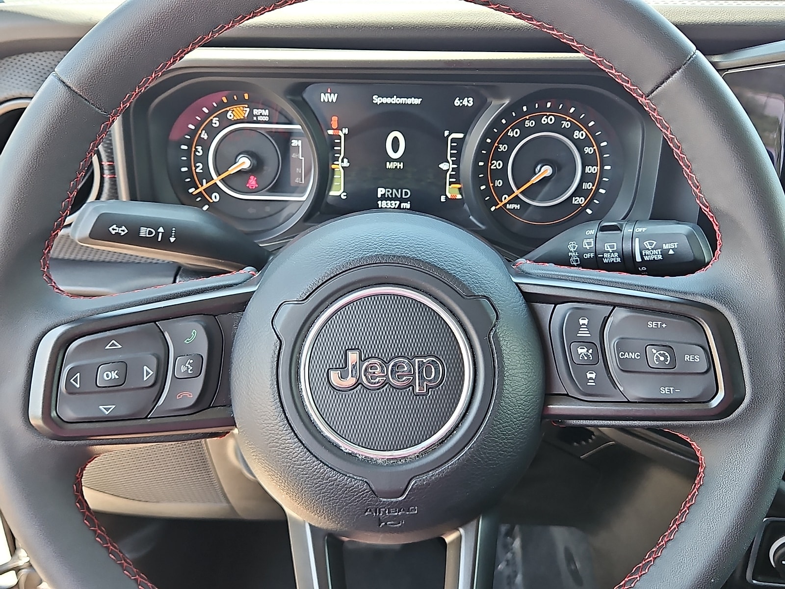 2025 Jeep Wrangler 4-Door Rubicon - Photo 15