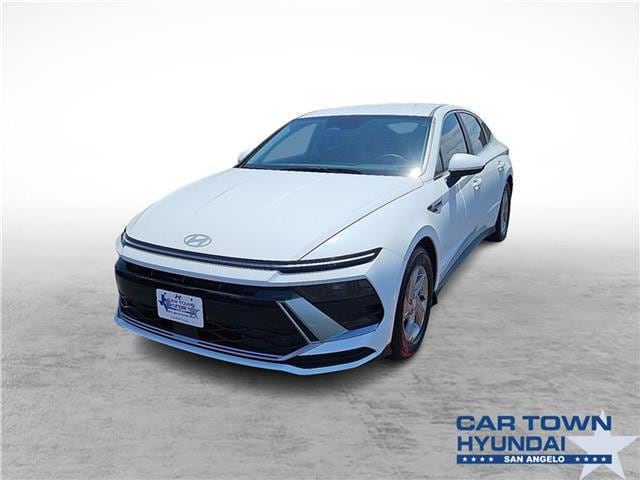2025 Hyundai Sonata SE's photo