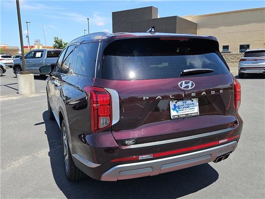 Used 2025 Hyundai Palisade SEL Premium Front-Wheel Drive