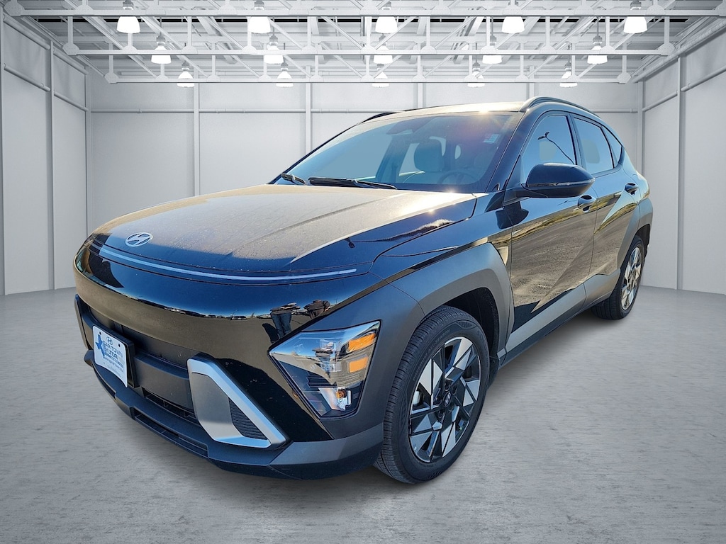 Used 2025 Hyundai Kona SEL Convenience (IVT) Front-Wheel Drive SUV