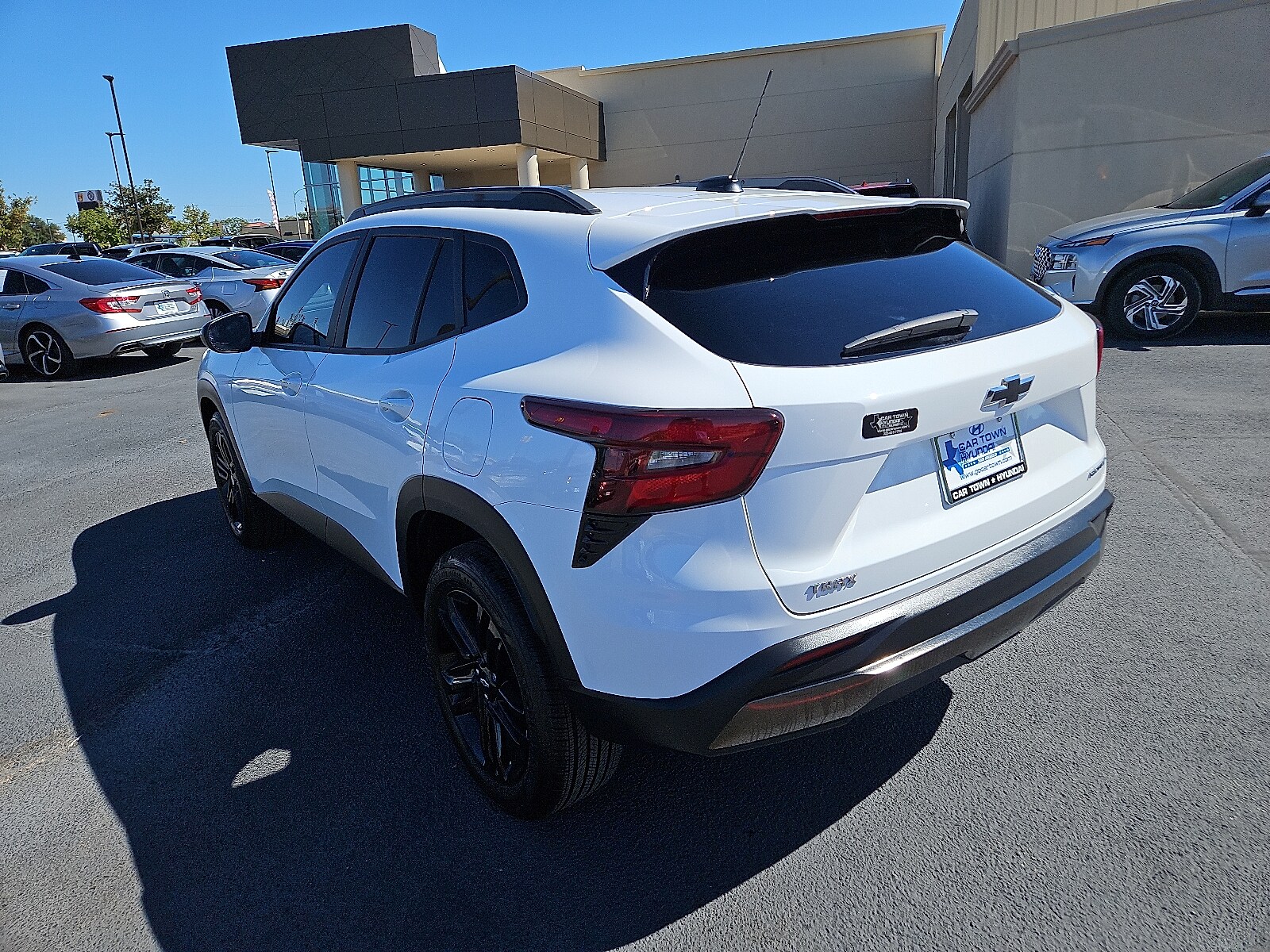 2025 Chevrolet Trax ACTIV photo 3