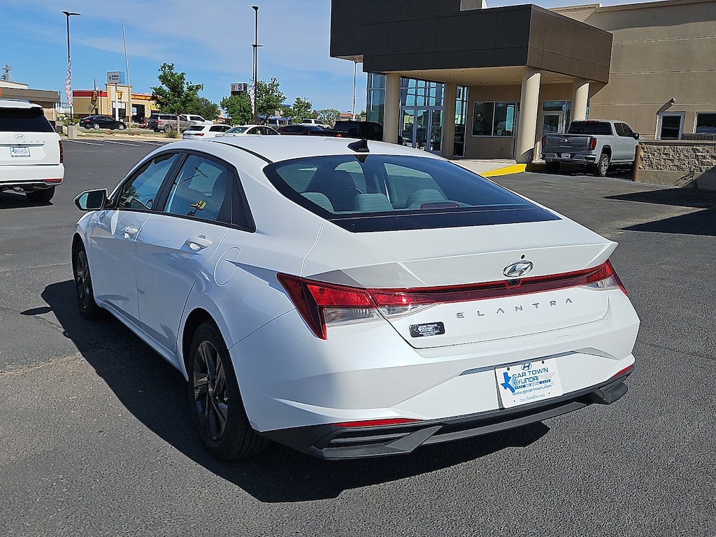 Used 2021 Hyundai Elantra SEL (IVT) (EOP Dec 2020) Sedan