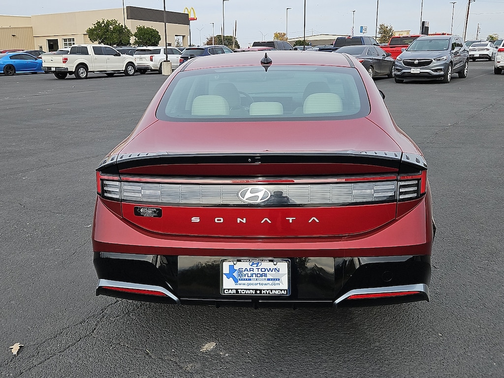 Used 2024 Hyundai Sonata SEL Front-Wheel Drive Sedan