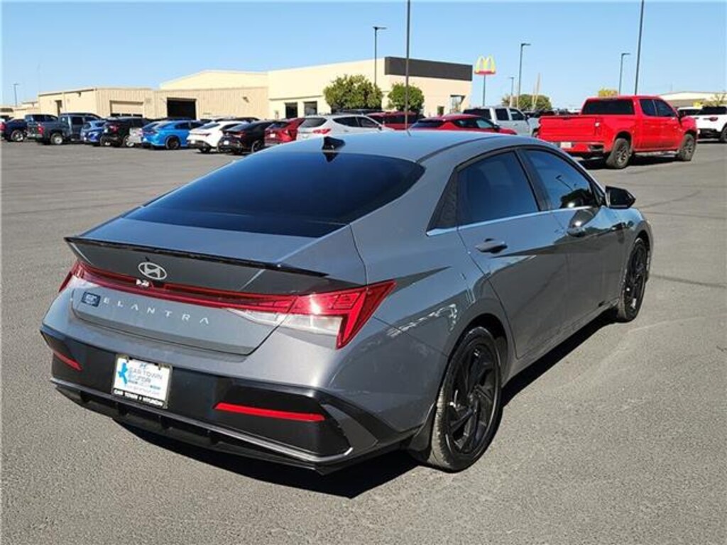 New 2026 Hyundai Elantra SEL Sport Premium Sedan