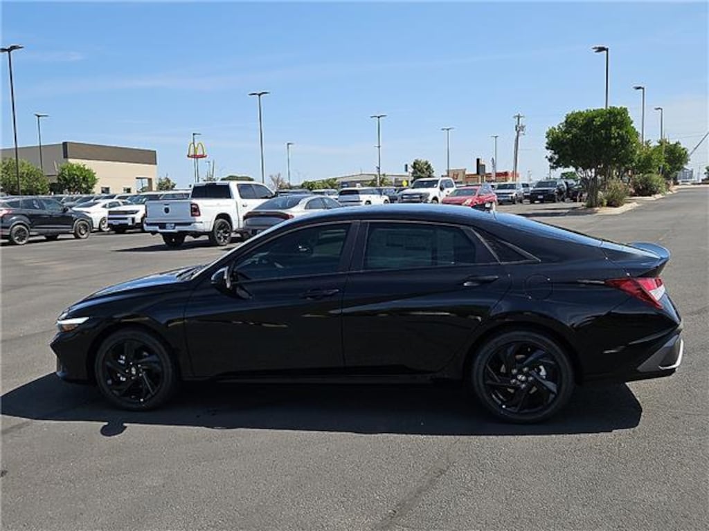 New 2026 Hyundai Elantra SEL Sport Sedan