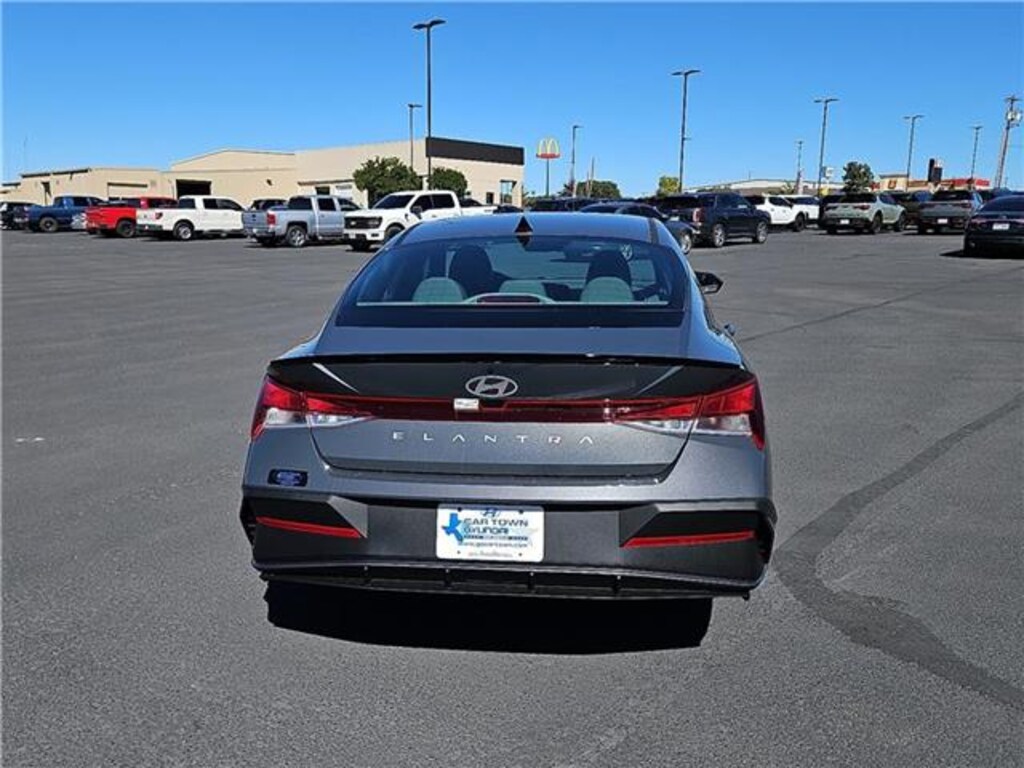 New 2026 Hyundai Elantra SEL Sport Sedan