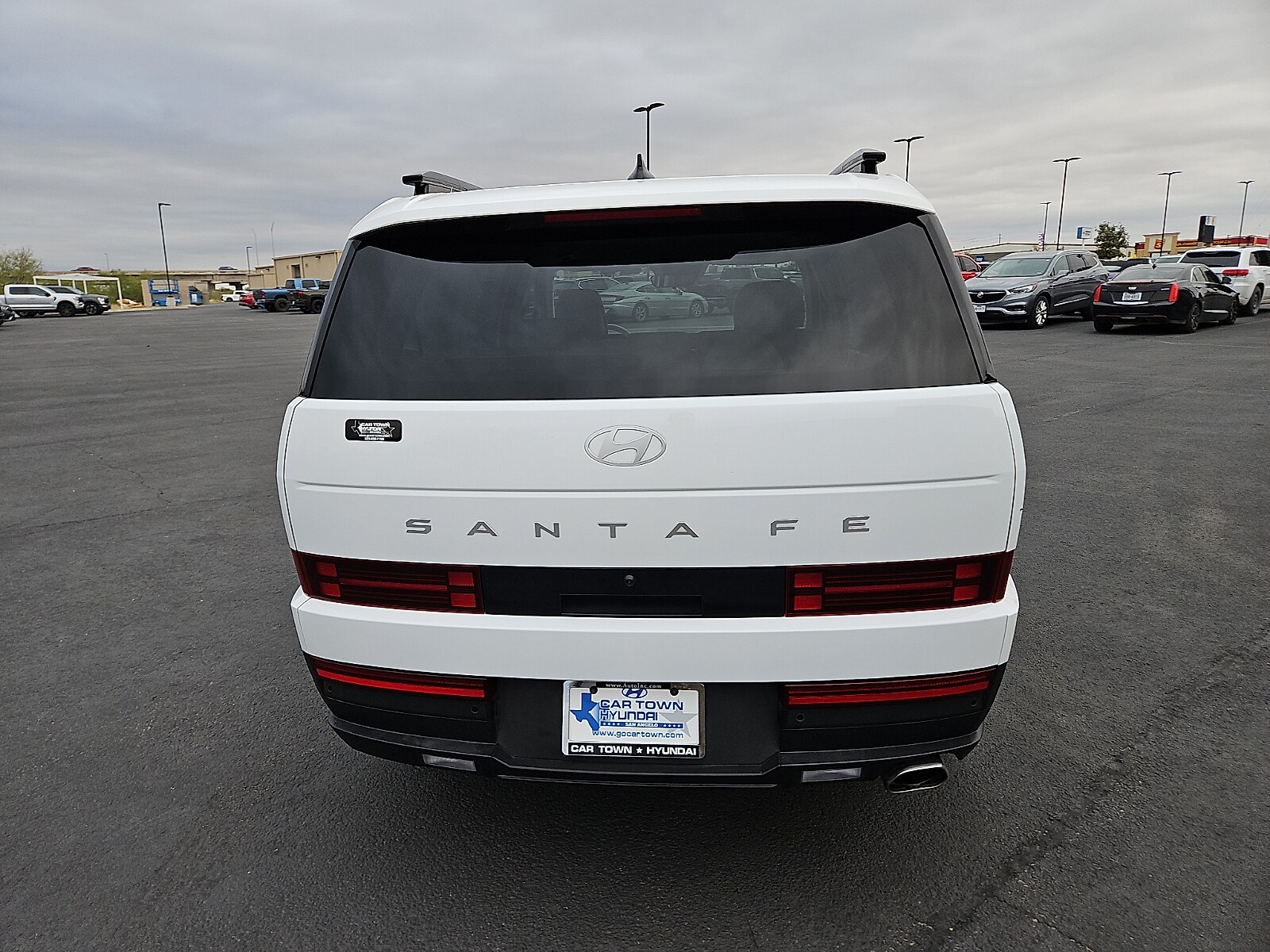 2025 Hyundai Santa Fe SEL photo 4