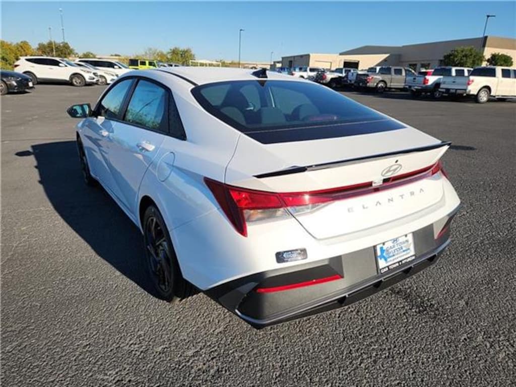 New 2026 Hyundai Elantra SEL Sport Sedan