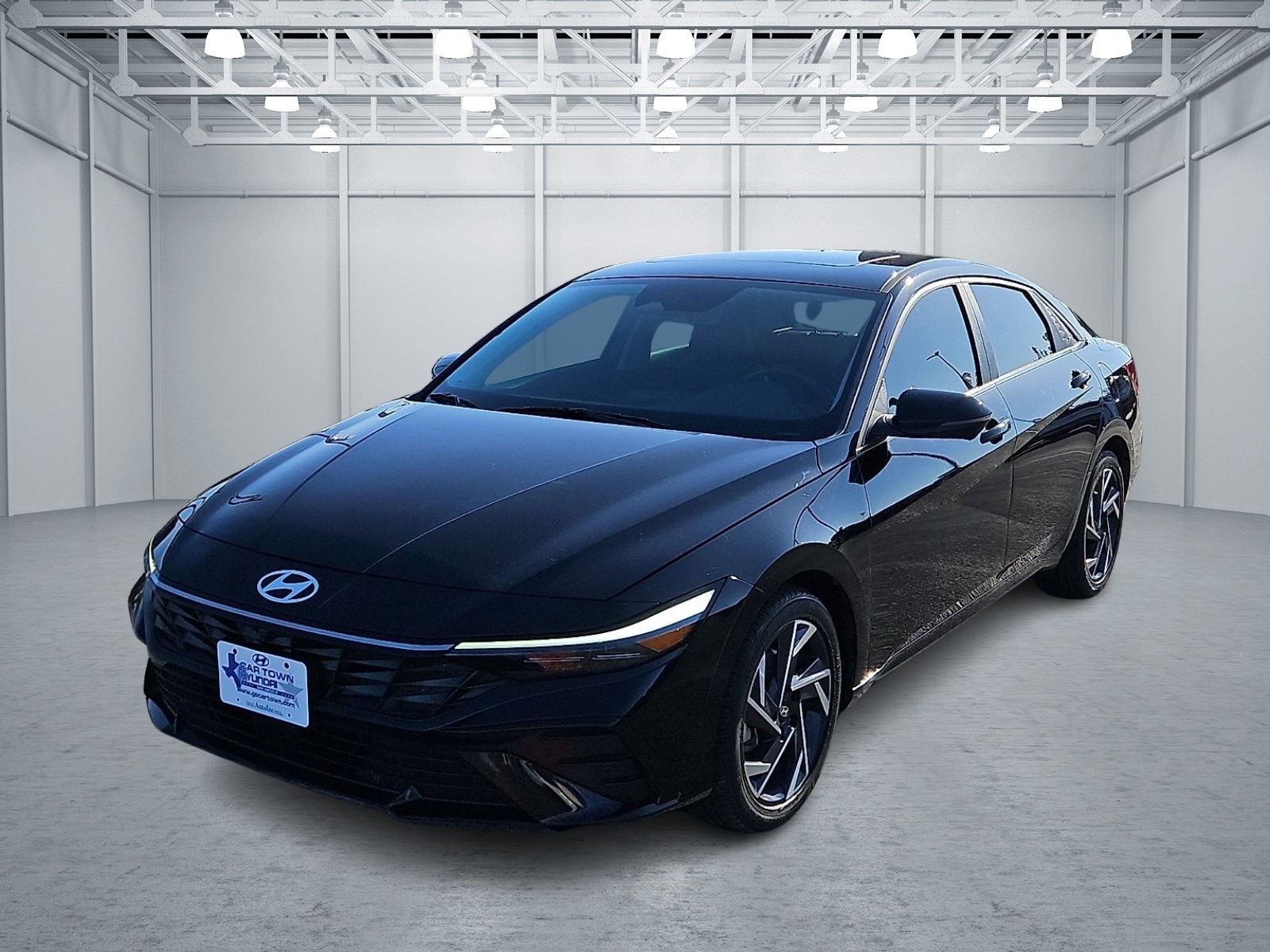 2024 Hyundai Elantra 2.0 Limited IVT's photo