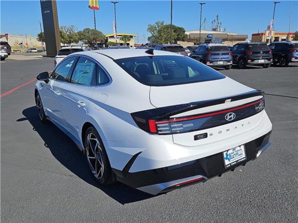 New 2026 Hyundai Sonata SEL Sport Sedan