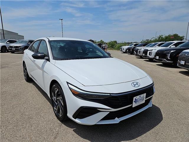 2025 Hyundai Elantra Blue - Photo 7