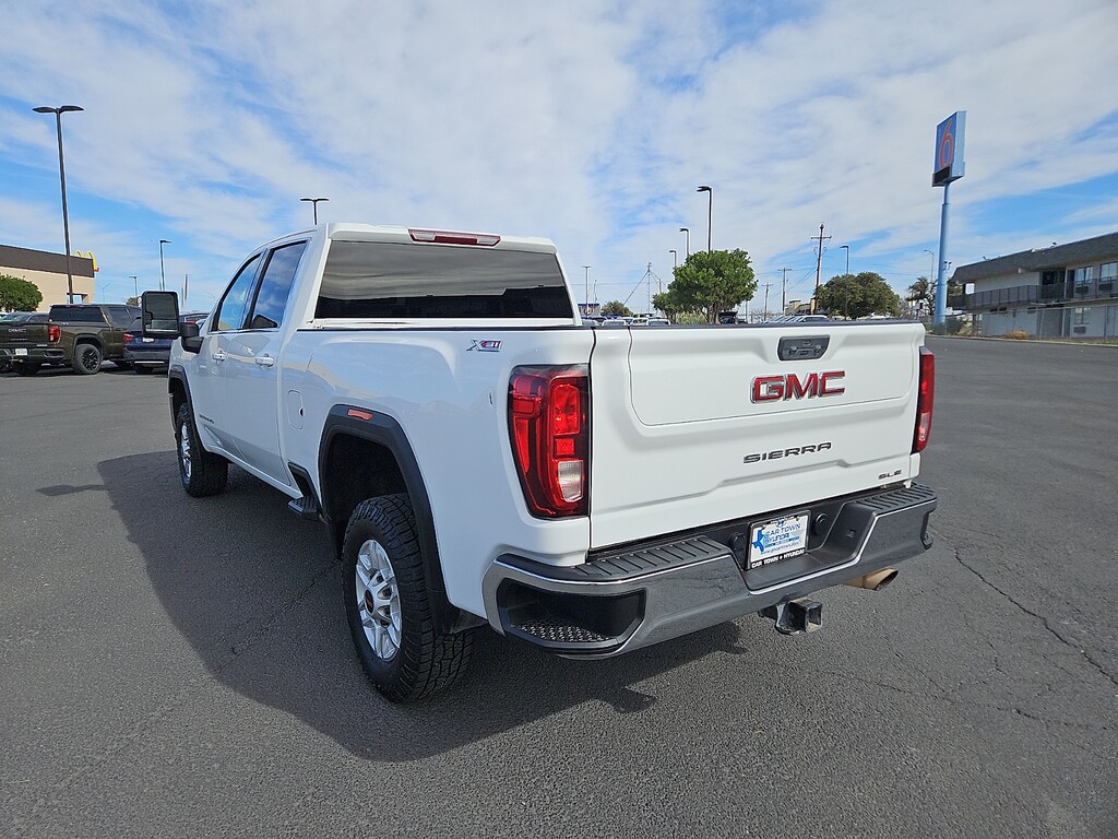 Used 2023 GMC Sierra 2500HD SLE 4x4 Crew Cab 6.75 ft. box 158.9 in. WB