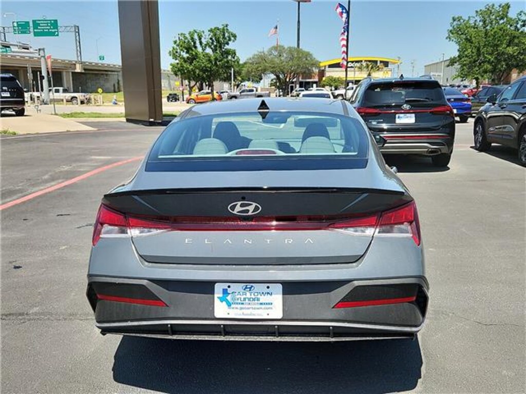 New 2026 Hyundai Elantra SEL Sport Sedan
