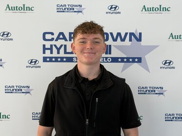 Staff member Ollie Murr from ID_cb3ee5b98a32