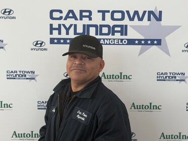 Staff member Juan Alyala from ID_a30902