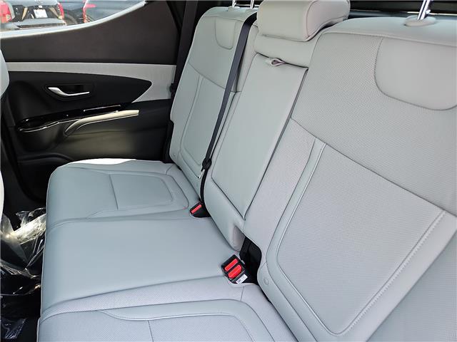 2025 Hyundai Santa Cruz Limited - Photo 10