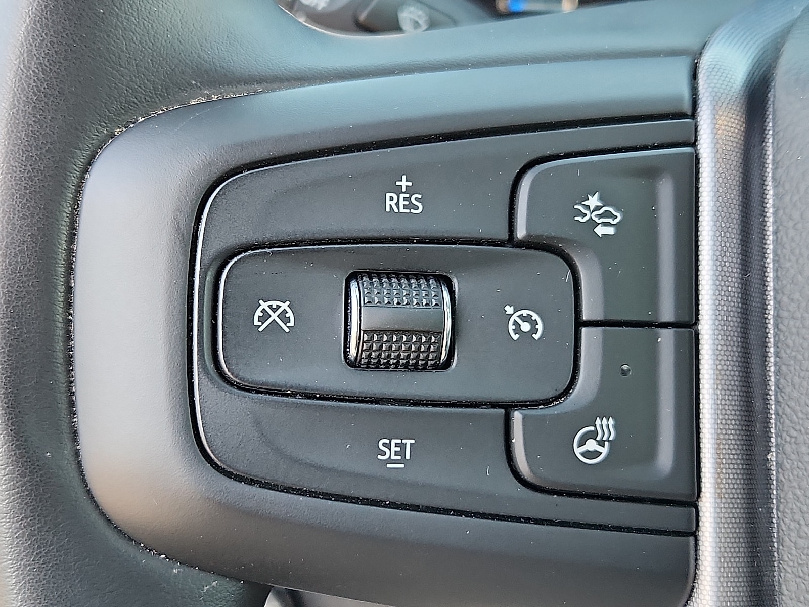 2025 GMC Sierra 1500 SLT - Photo 16