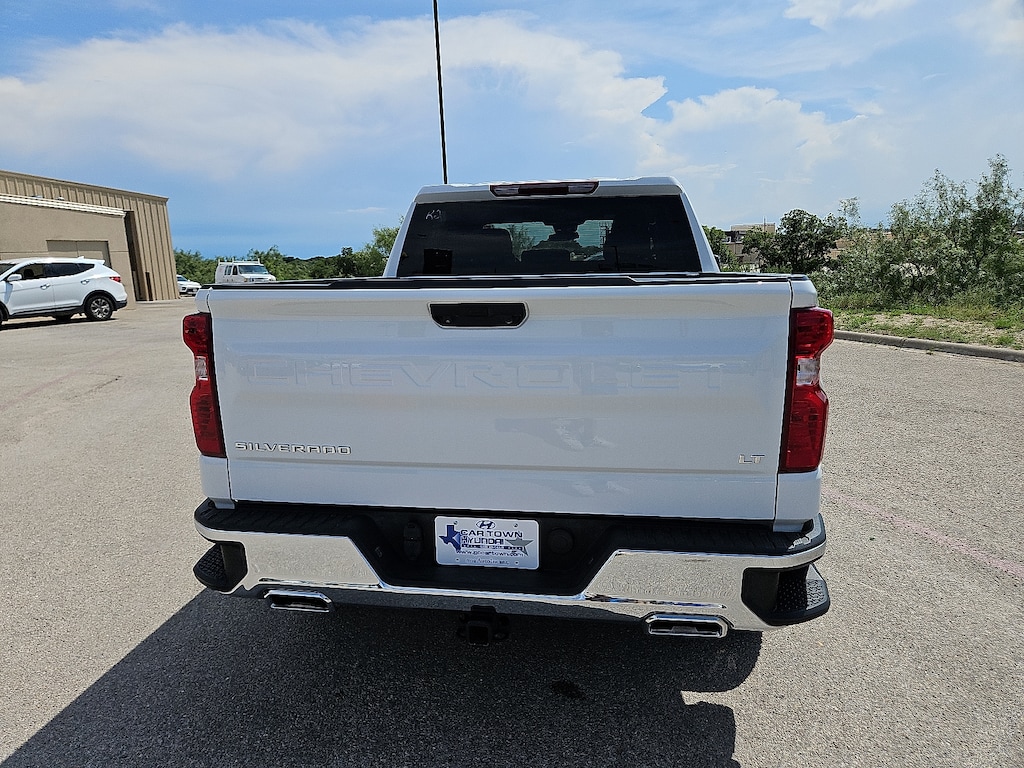 Used 2023 Chevrolet Silverado 1500 LT w/1LT 4x4 Crew Cab 5.75 ft. box 147.4 in. WB LL