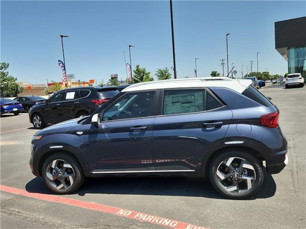 New 2026 Hyundai Venue SEL SUV