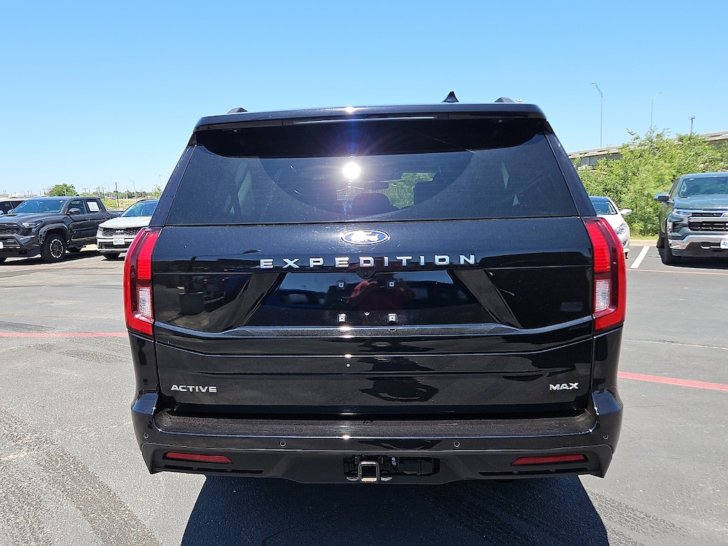 Used 2025 Ford Expedition Max Active 4x4