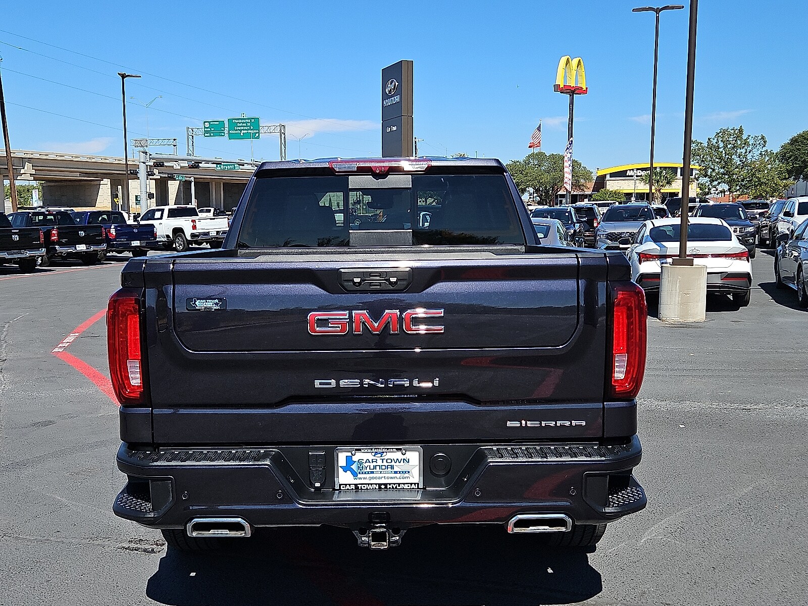 2024 Gmc Sierra 1500 Denali photo 4