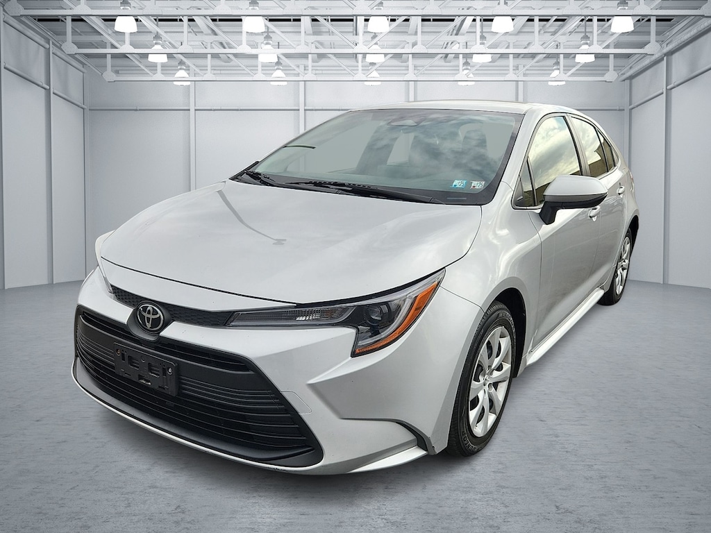 Used 2023 Toyota Corolla LE