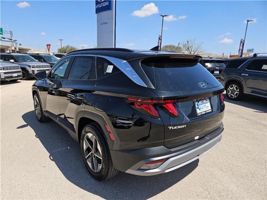 New 2025 Hyundai Tucson SEL SUV