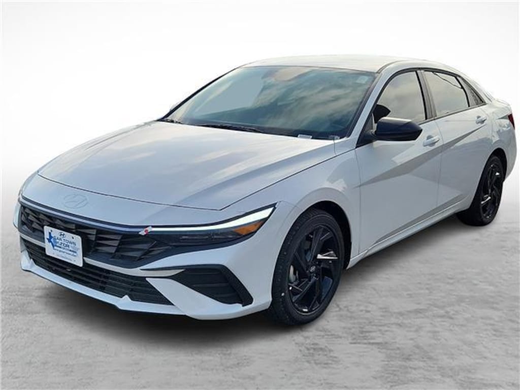 New 2026 Hyundai Elantra SEL Sport Sedan
