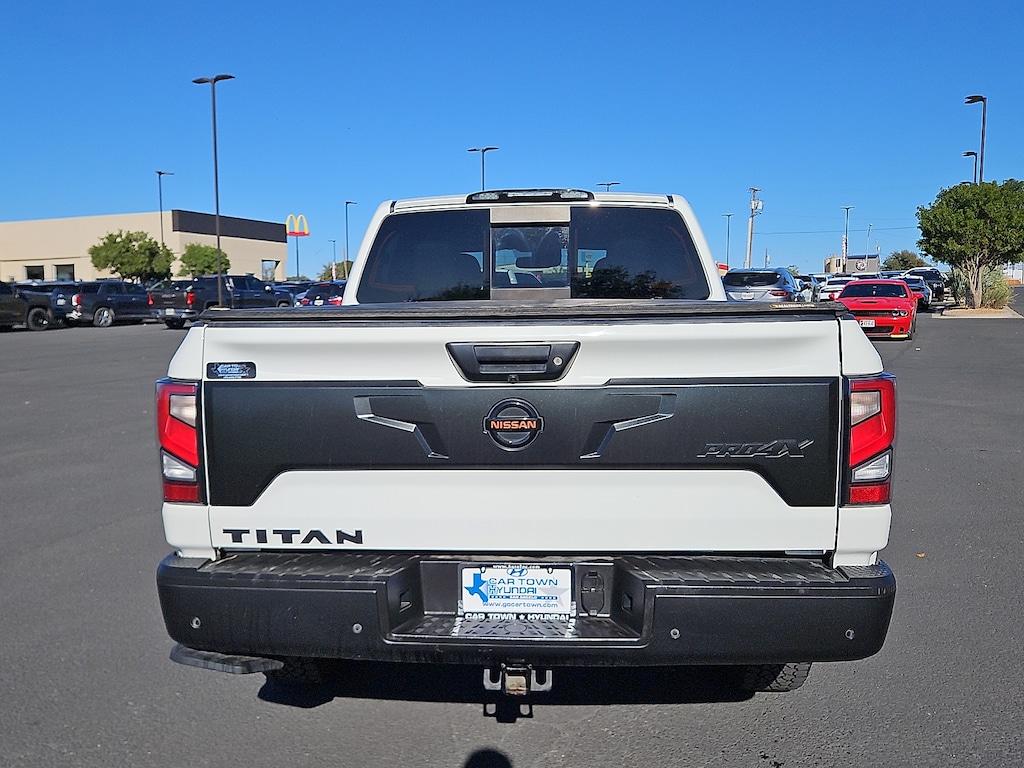 Used 2021 Nissan Titan PRO-4X (A9) 4x4 Crew Cab 5.5 ft. box 139.8 in. WB