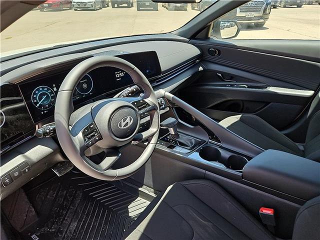 2025 Hyundai Elantra Blue - Photo 12