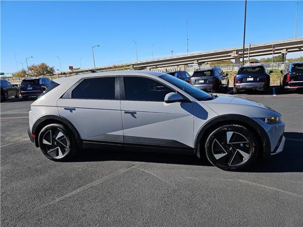 New 2026 Hyundai IONIQ 5 SEL SUV