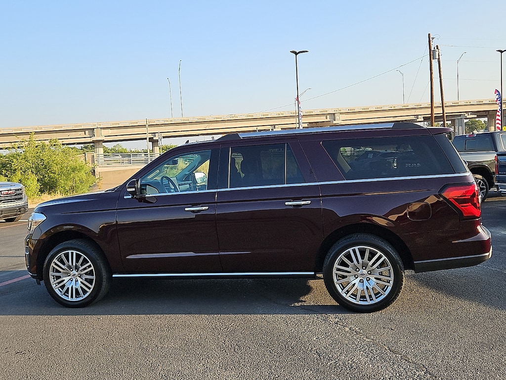 Used 2024 Ford Expedition Max Limited 4x4