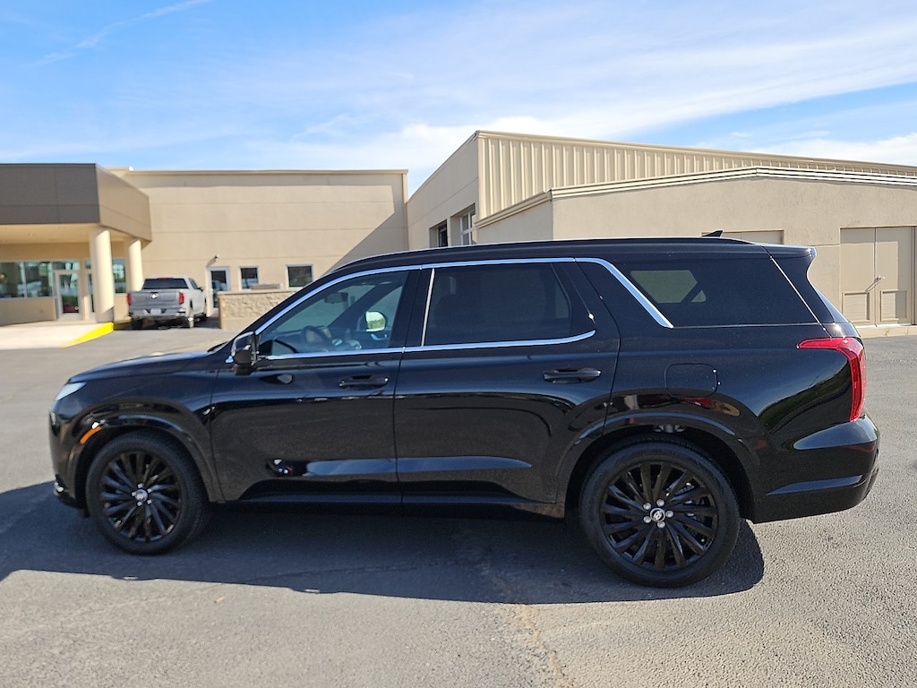 Used 2024 Hyundai Palisade Calligraphy Night Edition All-Wheel Drive
