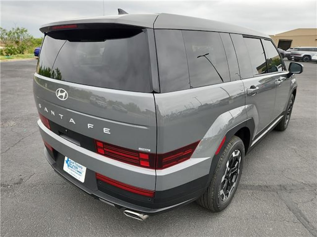 New 2026 Hyundai Santa Fe SE SUV