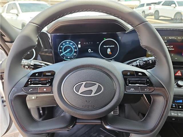 2025 Hyundai Elantra Blue - Photo 18