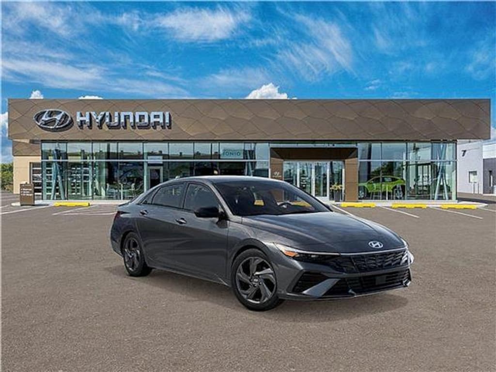 New 2026 Hyundai Elantra SEL Sport Sedan