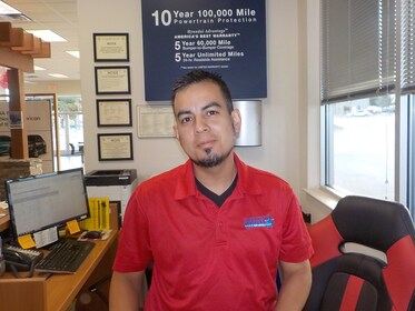 Staff member Rudy Delacruz from ID_f6ef46